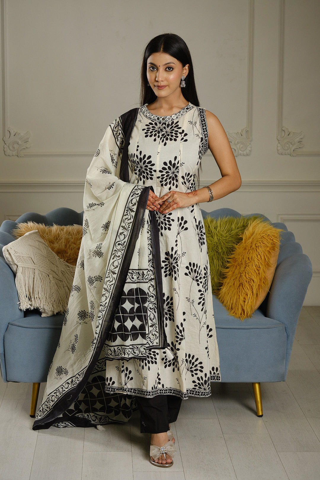 Cotton Sleeveless Kurta Set