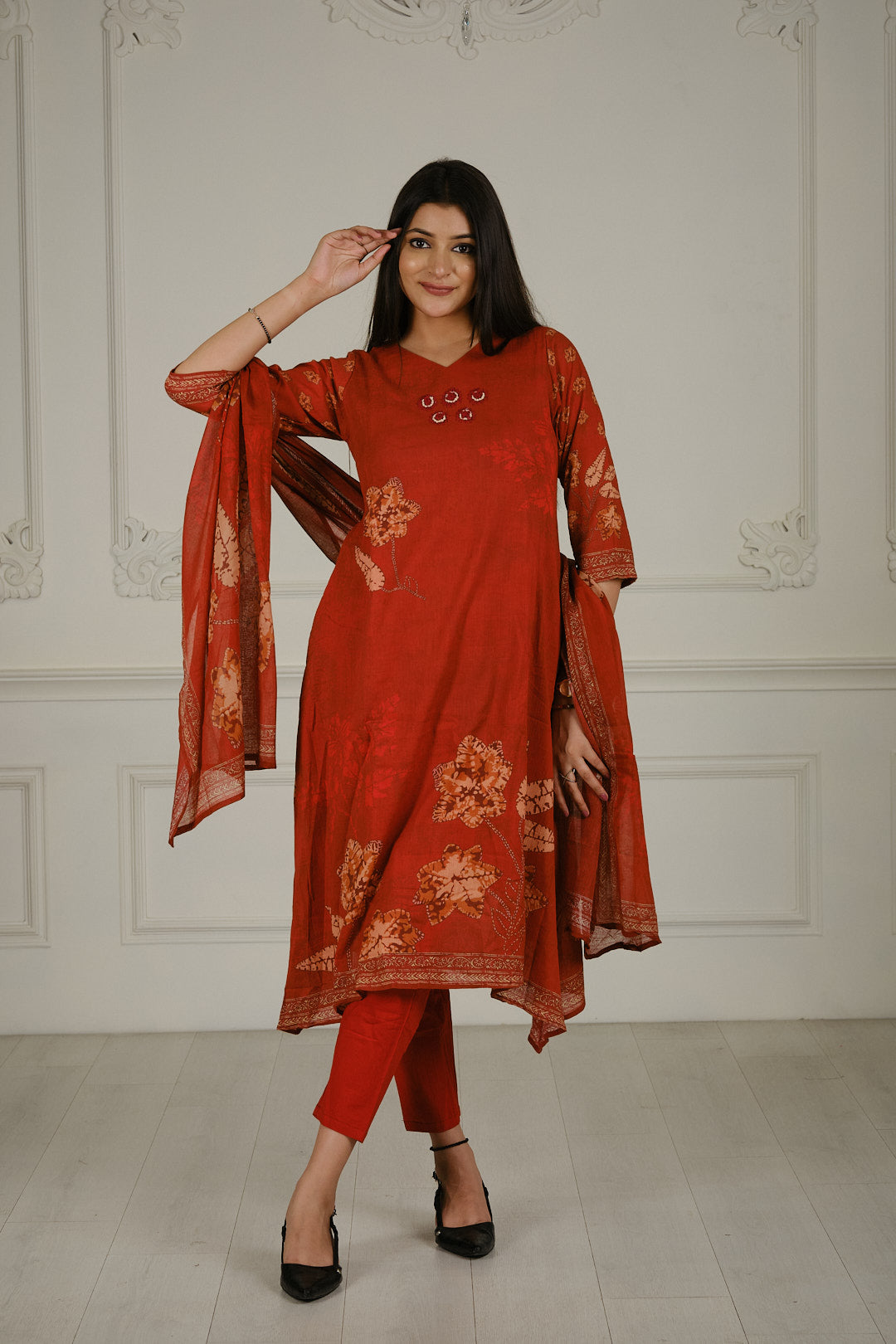 Cheese Cotton V- Neck Kurta Set
